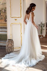 DRESSMYYES-NR16-DY1-4255-BACK-Brautkleid