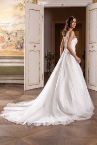 DRESSMYYES-NR18-DY1-4259-BACK-Brautkleid-Prinzessin