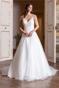 DRESSMYYES-NR18-DY1-4259-FRONT-Brautkleid-Prinzessin