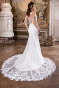 DRESSMYYES-NR23-DY1-4373-BACK-Brautkleid-Figurbetont