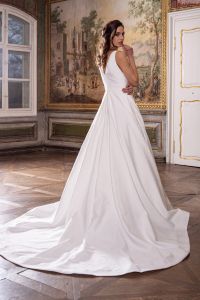 DRESSMYYES-NR25-DY1-4498-BACK-Brautkleid-Elegant
