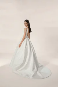 Jesus-Peiro-2635b-Brautkleid-Elegant