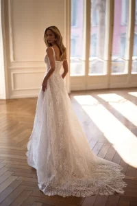 MILLA-NOVA-6304_Norivelle-Brautkleid-Prinzessin