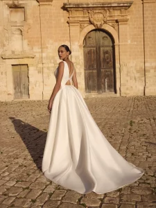 MODECA-GEEGEE-8311-Brautkleid-Elegant