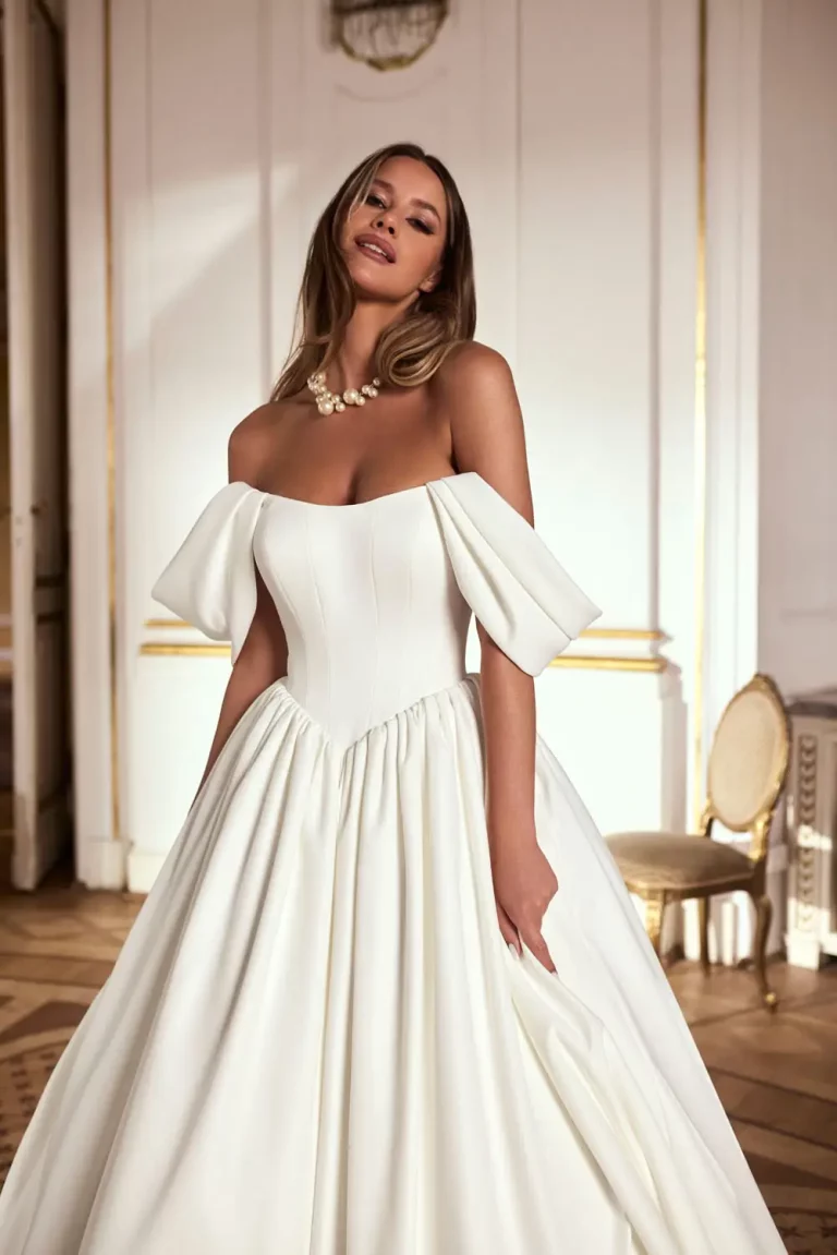 Gala Bridal Jackie Brautkleid schlicht und elegant – Steinecker