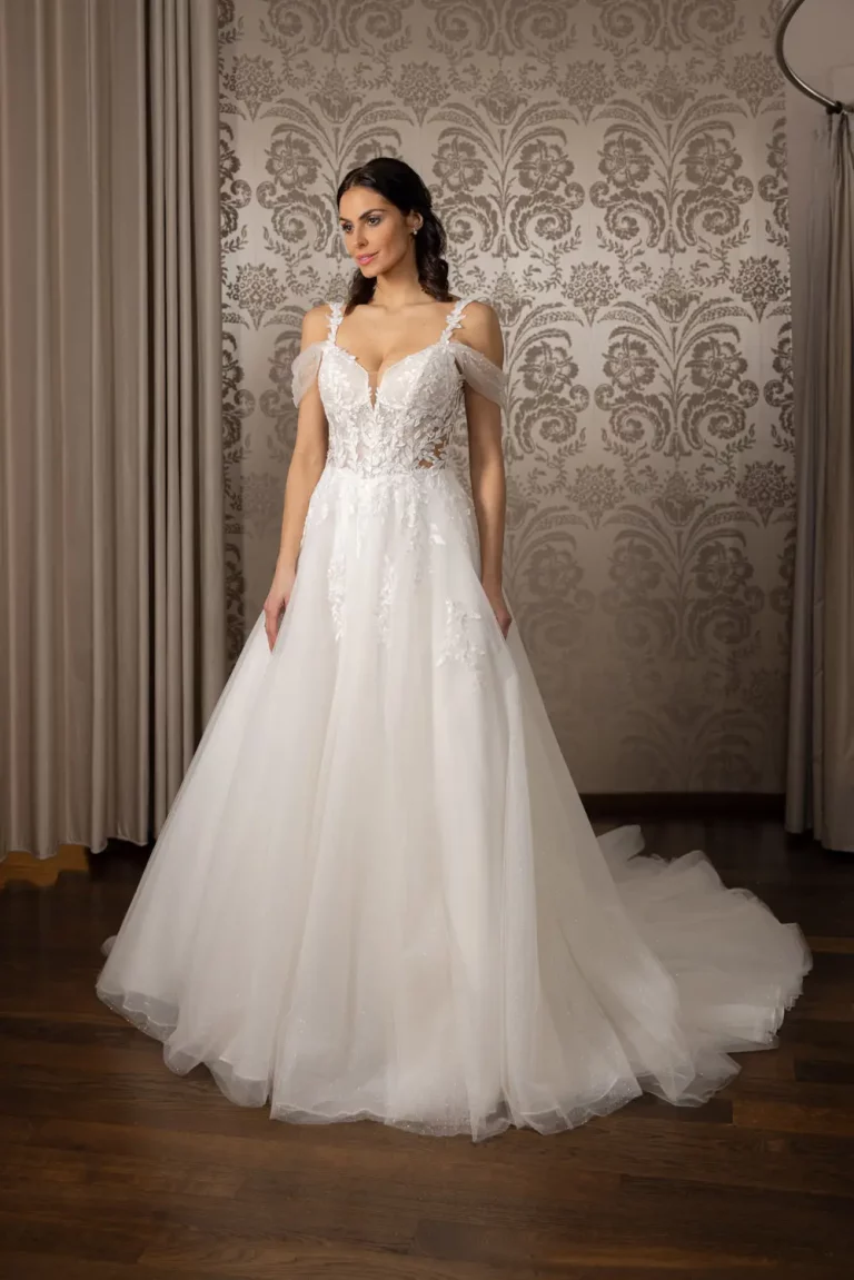 DRESSMYYES-NR-11-DY1-5195-FRONT-Brautkleid-Prinzessin