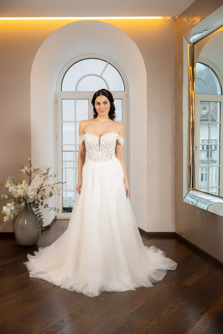 DRESSMYYES-NR-14-DY1-5200-FRONT-Brautkleid-Prinzessin