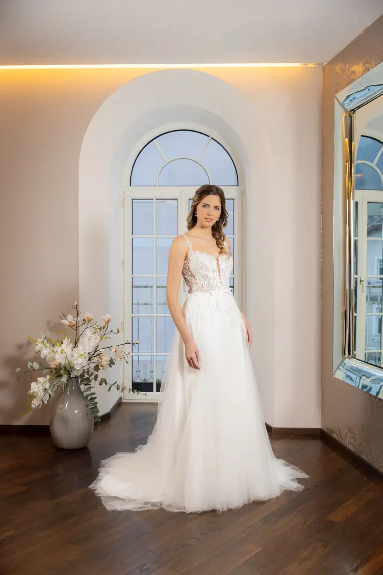 DRESSMYYES-NR-15-DY1-5201-FRONT-Brautkleid-Prinzessin