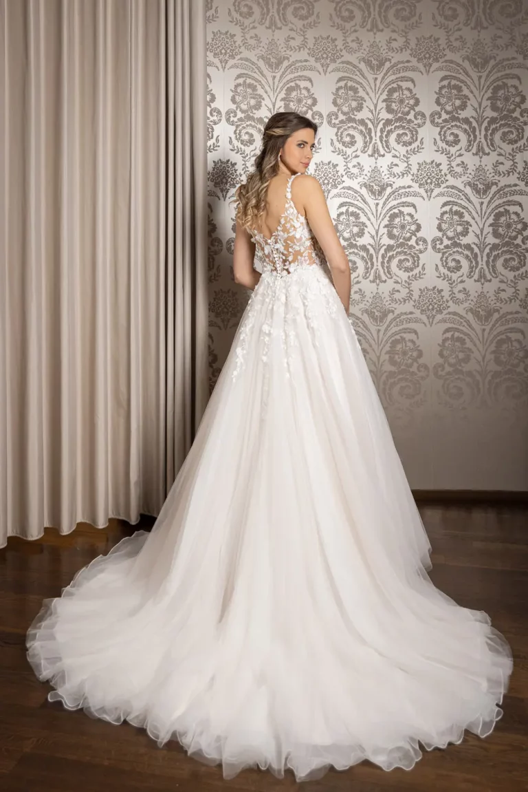 DRESSMYYES-NR-17-DY1-5204-BACK-Brautkleid-Prinzessin