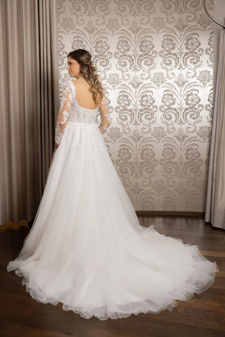 DRESSMYYES-NR-20-DY1-5208-BACK-Brautkleid-Prinzessin