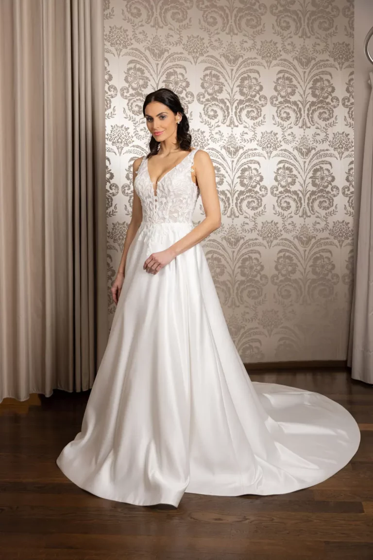 DRESSMYYES-NR-26-DY1-5216-FRONT-Brautkleid-Prinzessin
