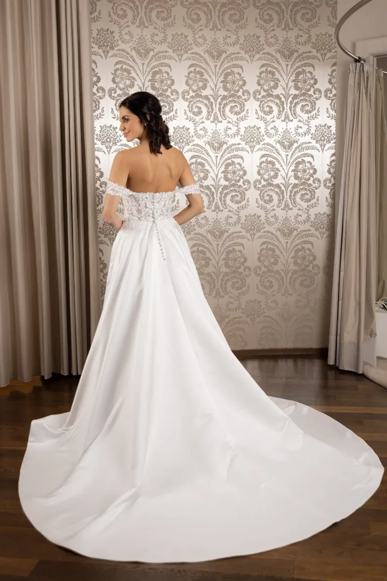 DRESSMYYES-NR-27-DY1-5217-BACK-Brautkleid-Prinzessin