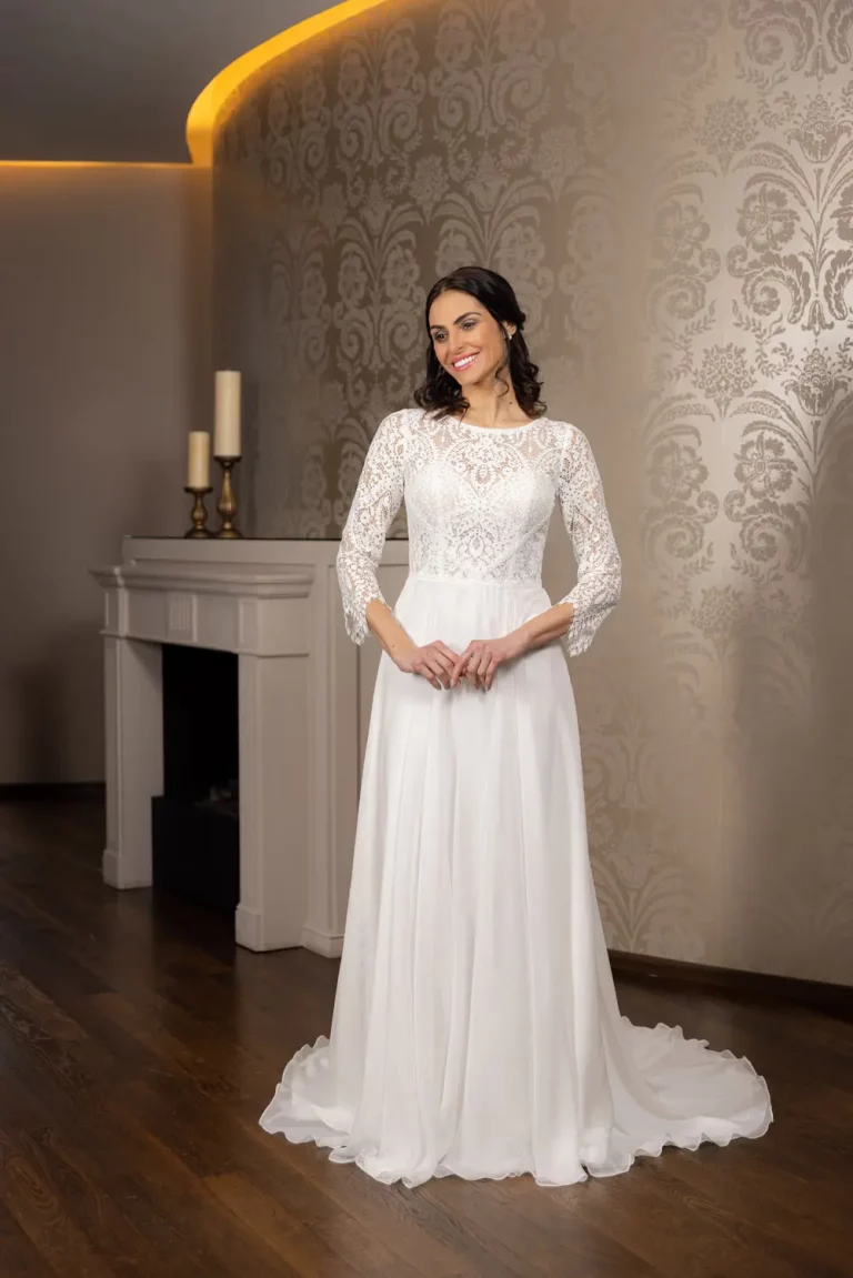 DRESSMYYES-NR-9-DY1-5193-FRONT-Brautkleid-vintage