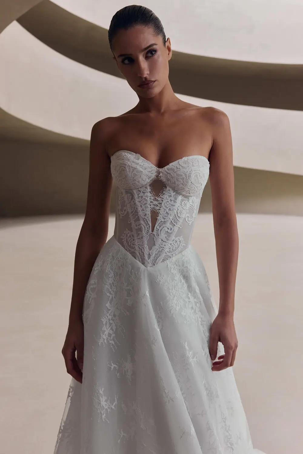 MILLA-NOVA-14118_Lunareth-Brautkleid-Prinzessin