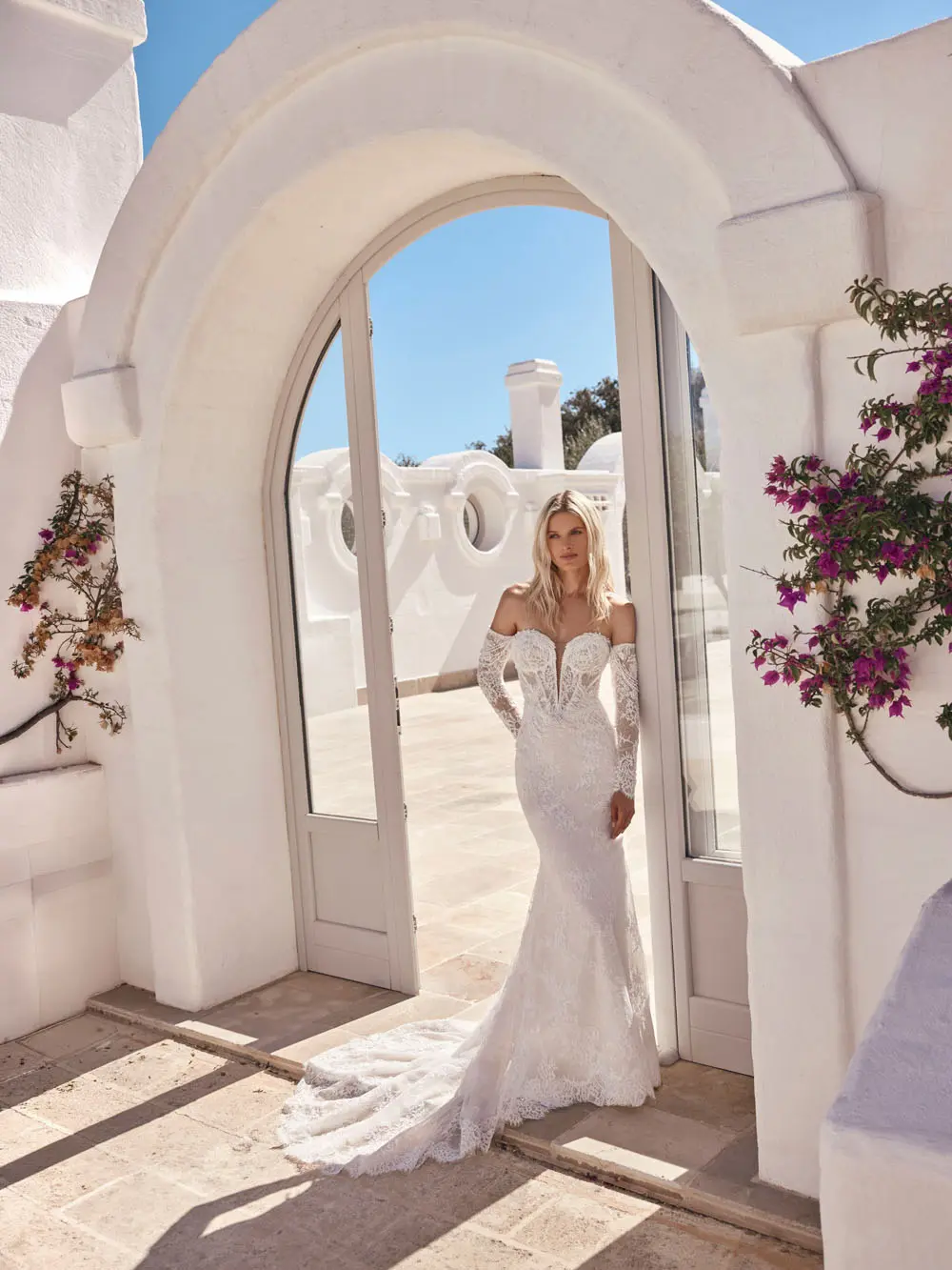 Modeca Lulu Brautkleid figurbetont – Steinecker