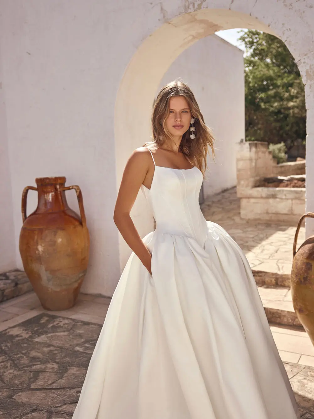 Modeca Lyrelle Brautkleid elegant und schlicht – Steinecker