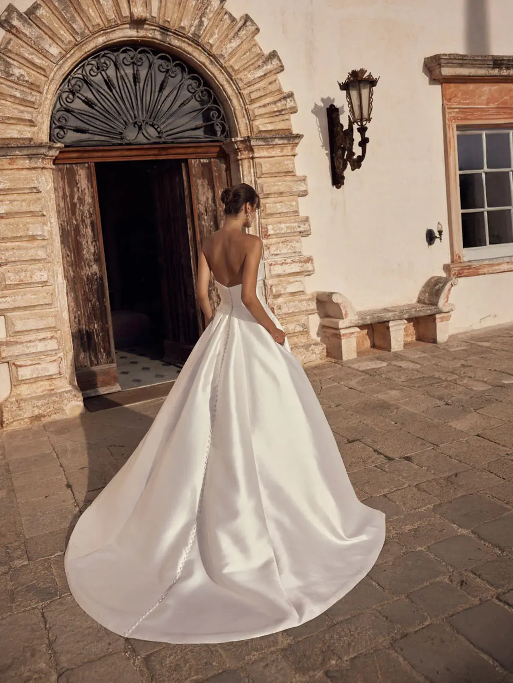 Modeca Marcella Brautkleid elegant und schlicht – Steinecker