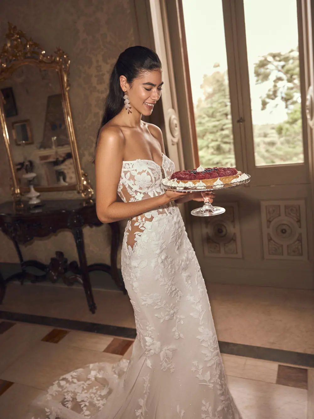 Modeca Mavie Brautkleid figurbetont – Steinecker