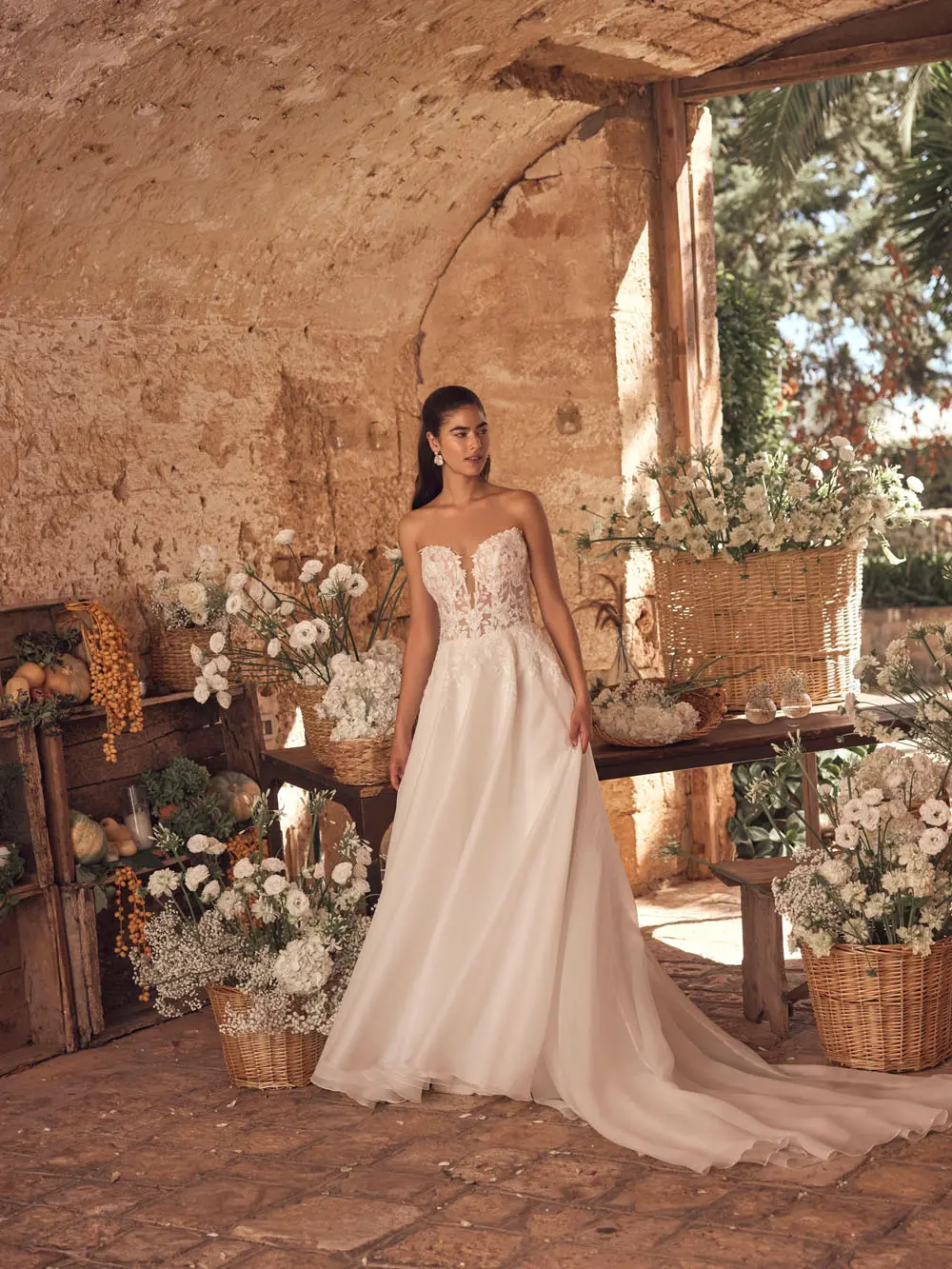 Modeca Mavisse Brautkleid im Prinzessinnen-Stil – Steinecker